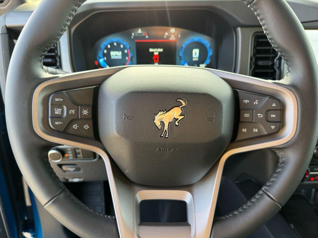 new 2025 Ford Bronco car, priced at $45,595