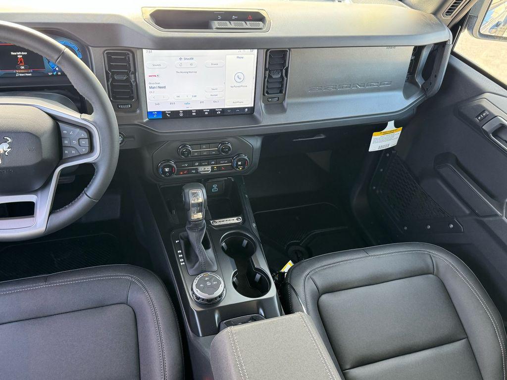 new 2025 Ford Bronco car, priced at $45,595