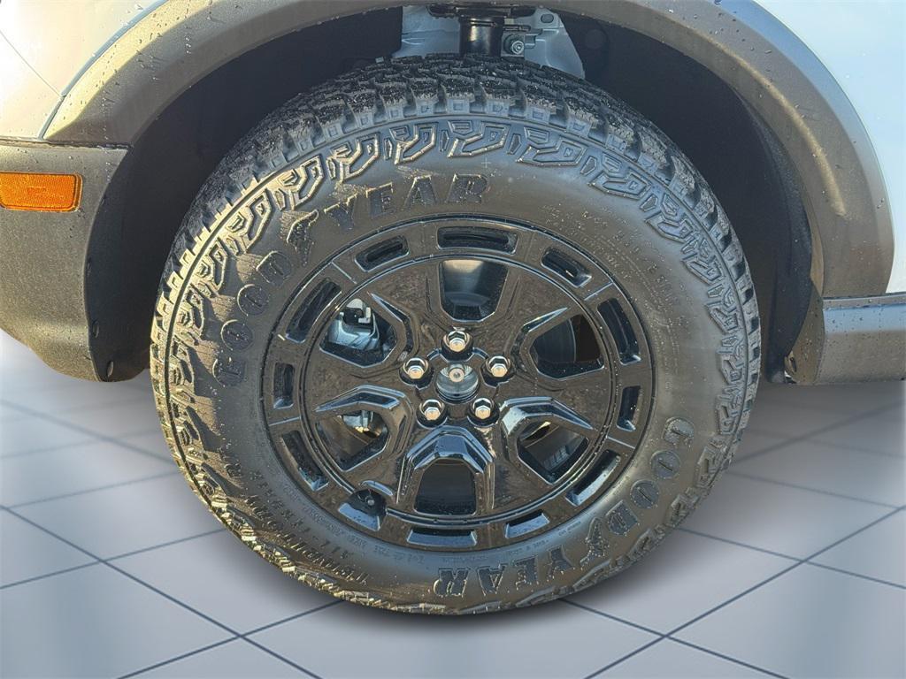 new 2025 Ford Bronco Sport car, priced at $43,160