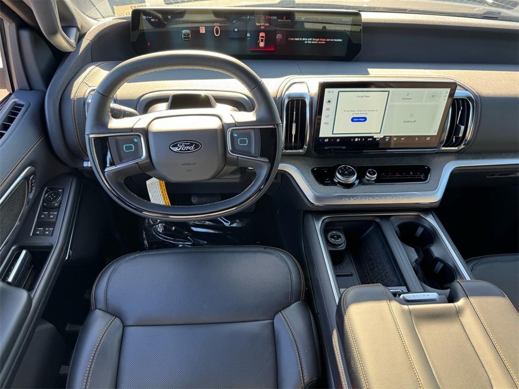 new 2025 Ford Expedition car, priced at $80,525