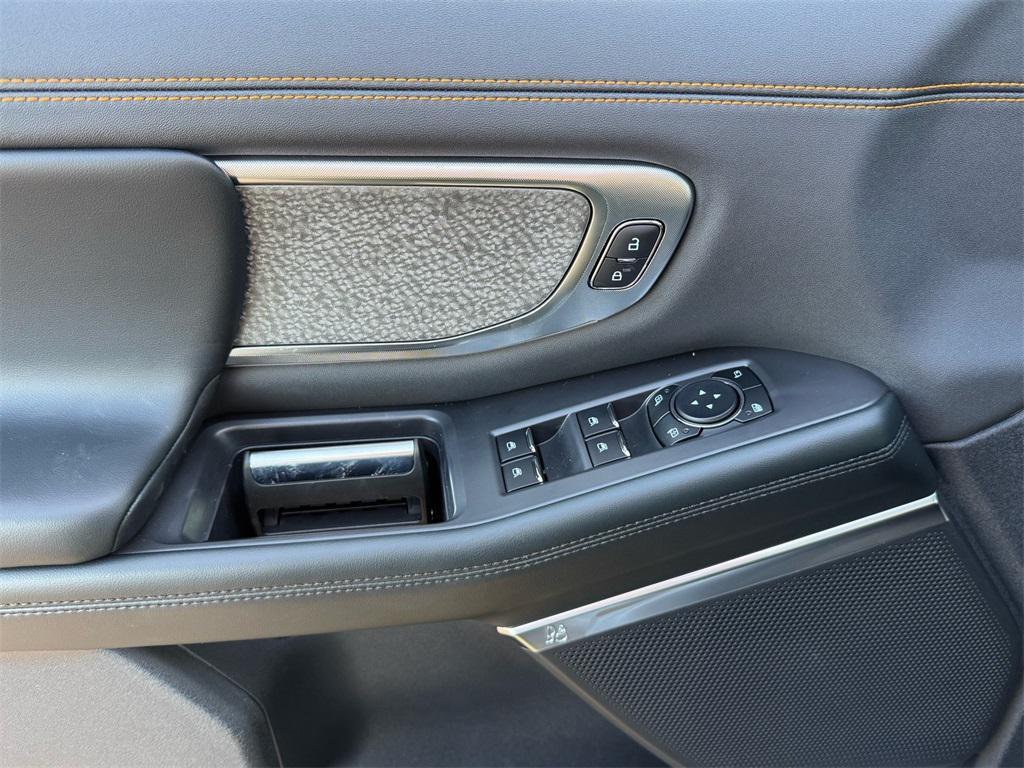 new 2025 Ford Expedition car, priced at $82,940