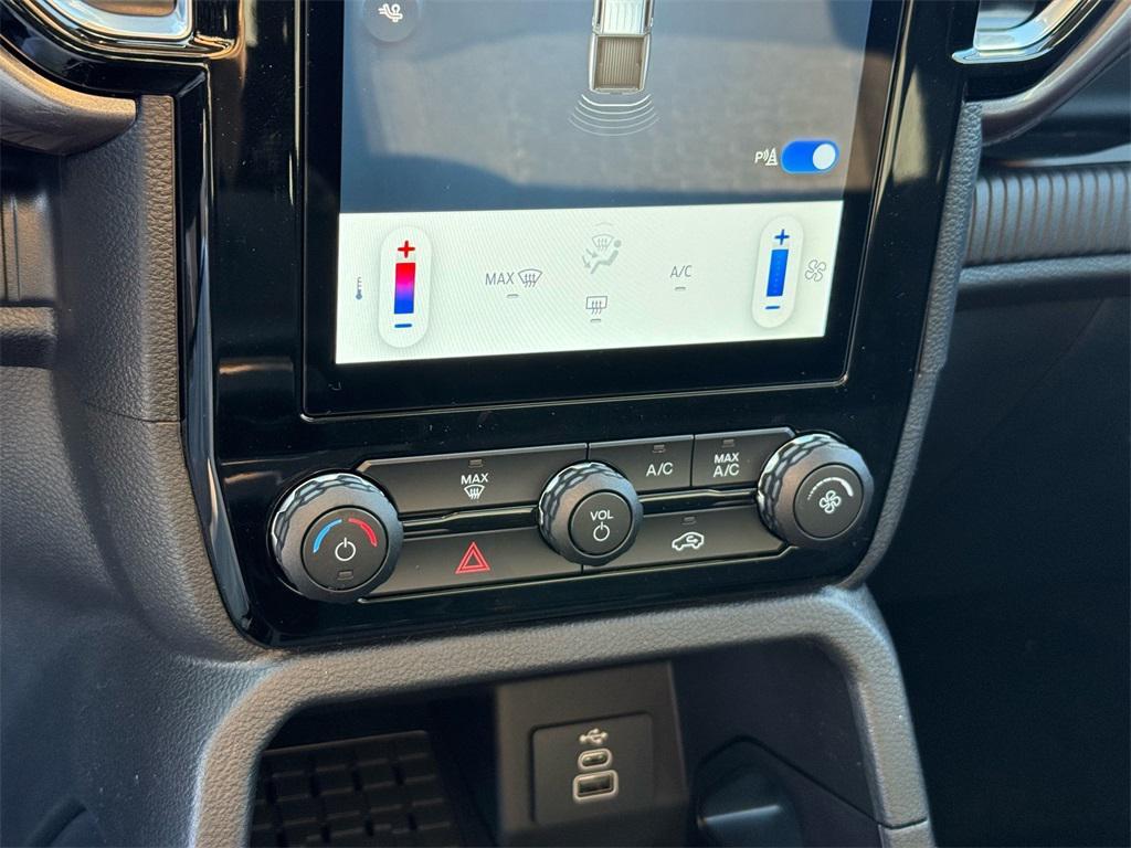 new 2025 Ford Ranger car, priced at $40,110