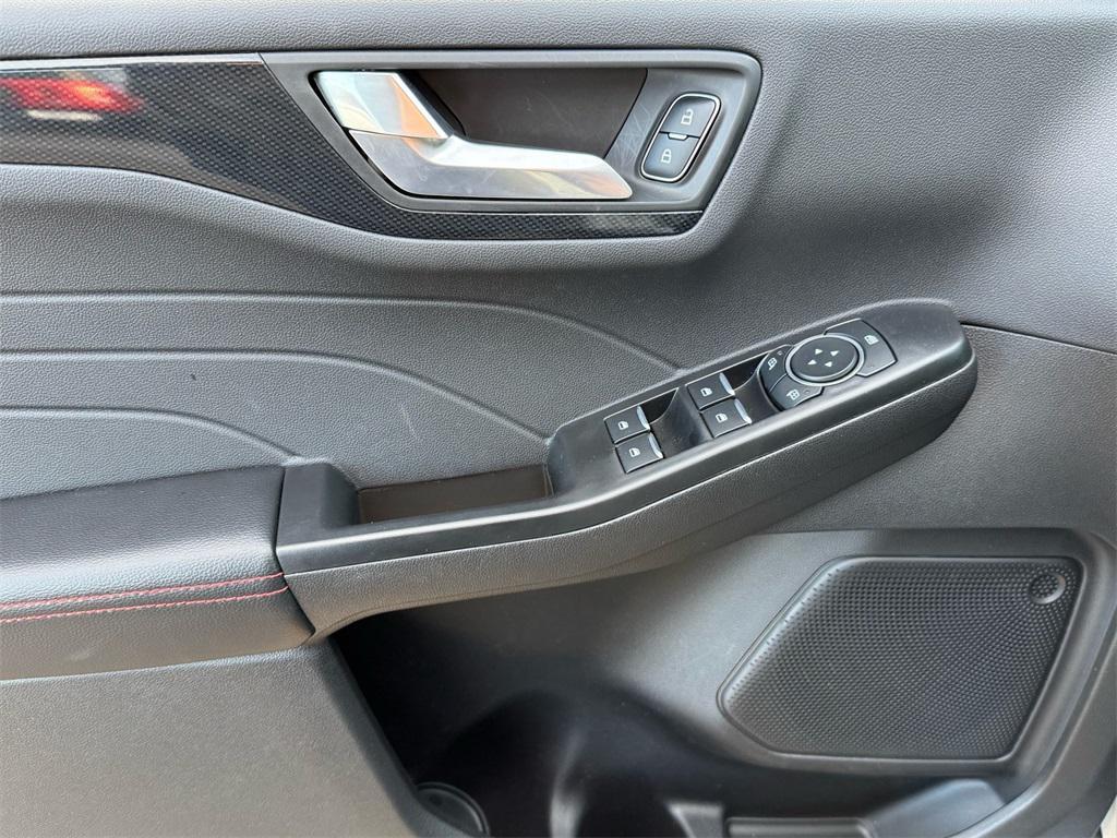 new 2025 Ford Escape car, priced at $29,105