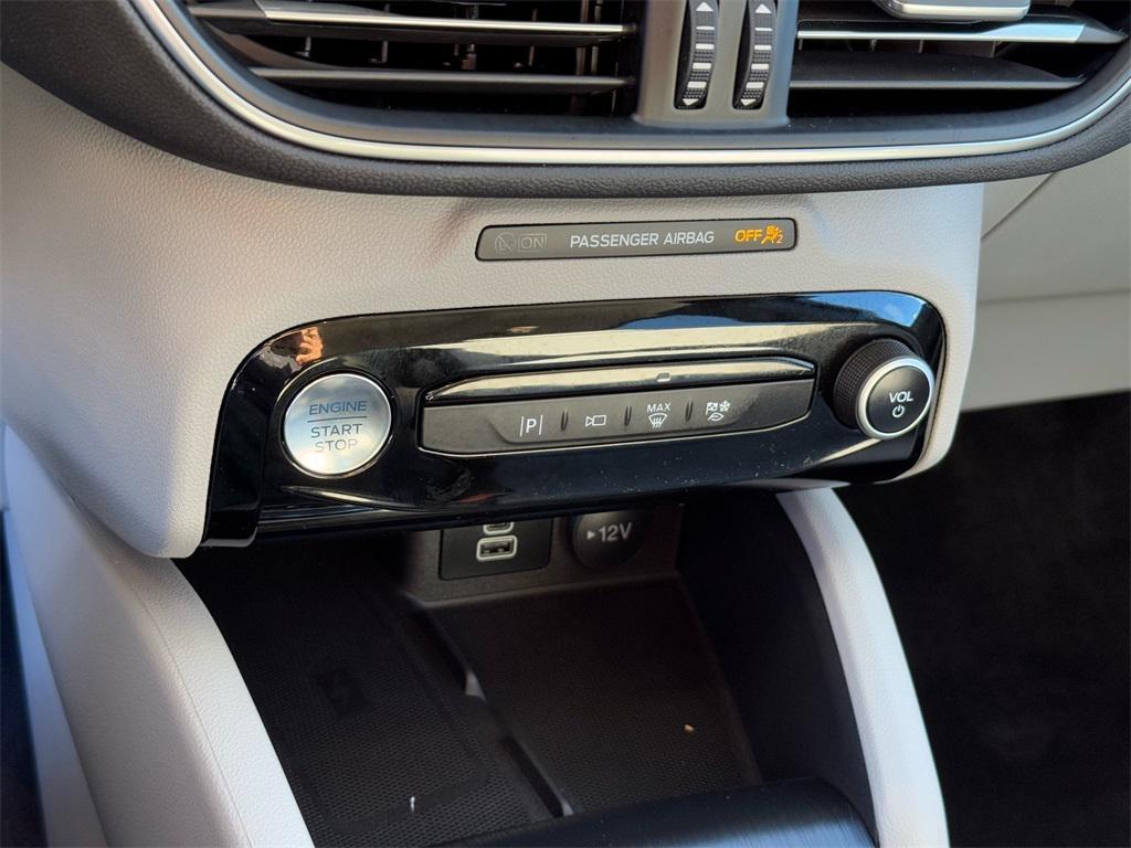 new 2024 Ford Escape PHEV car, priced at $33,615