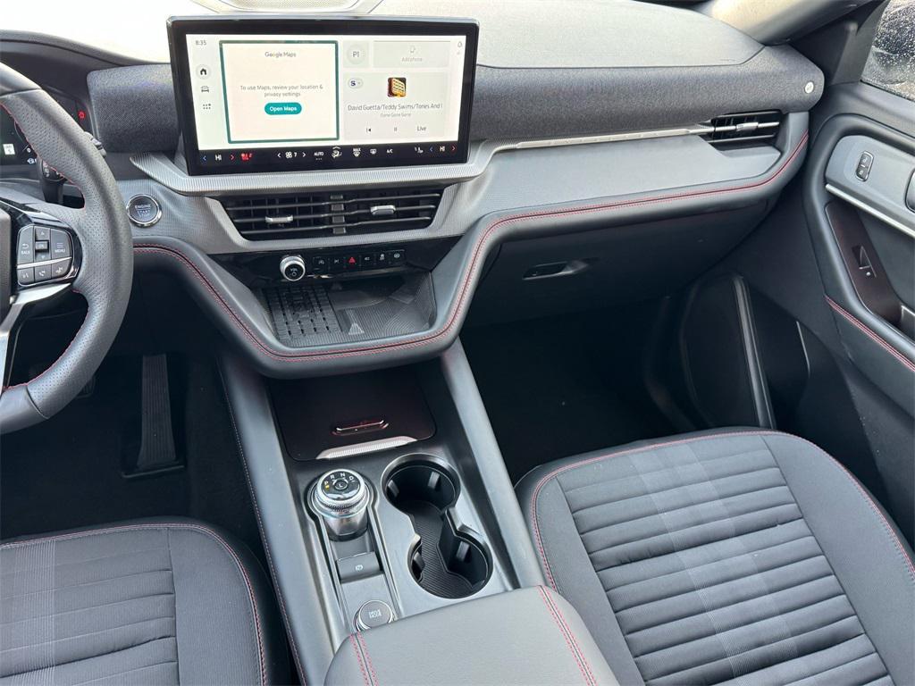 new 2025 Ford Explorer car, priced at $46,656