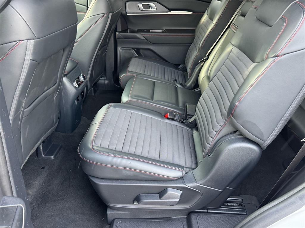 new 2025 Ford Explorer car, priced at $46,656