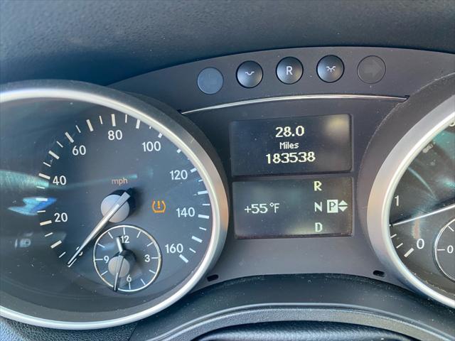 2011 BLUE Mercedes-Benz M-Class