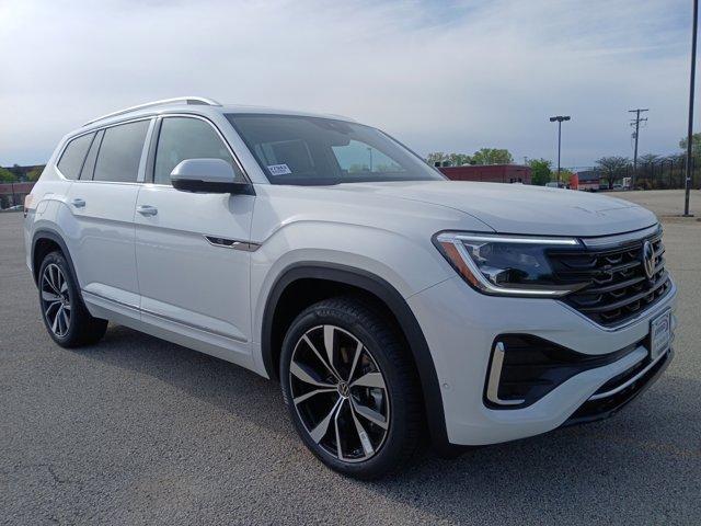 new 2026 Volkswagen Atlas car, priced at $52,301