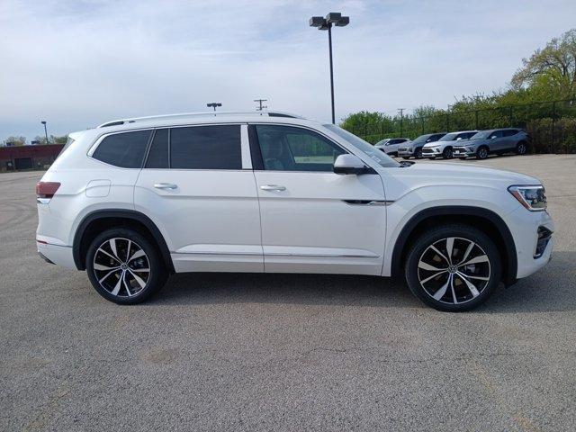 new 2026 Volkswagen Atlas car, priced at $52,301