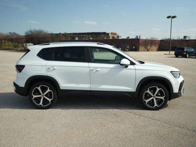 new 2026 Volkswagen Taos car, priced at $35,775