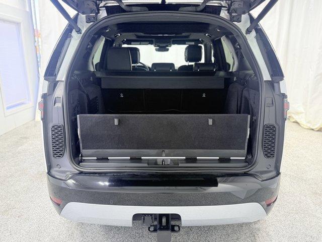 used 2023 Land Rover Discovery car, priced at $42,988