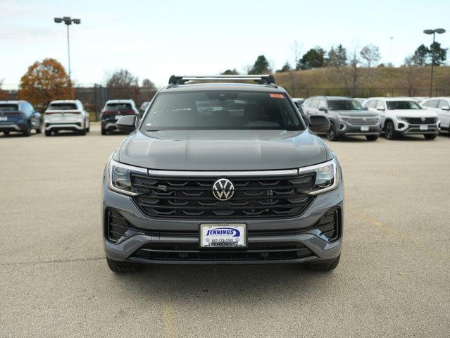 new 2026 Volkswagen Atlas Cross Sport car, priced at $49,446