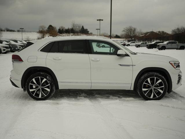 new 2026 Volkswagen Atlas Cross Sport car, priced at $52,197