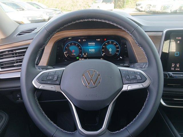 new 2026 Volkswagen Atlas car, priced at $44,088