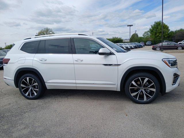 new 2026 Volkswagen Atlas car, priced at $52,301
