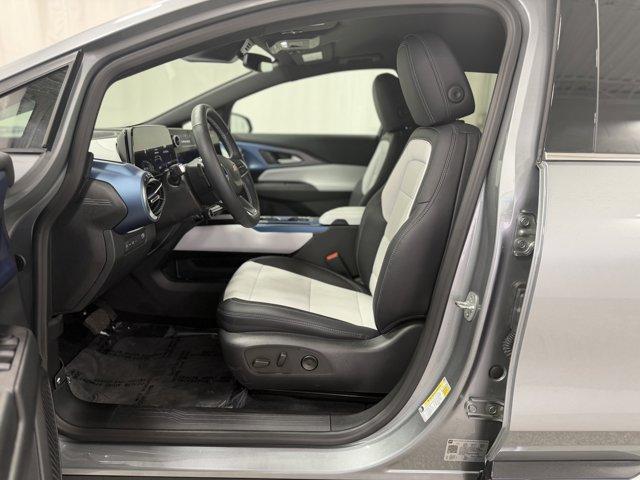 used 2025 Chevrolet Equinox EV car, priced at $28,988