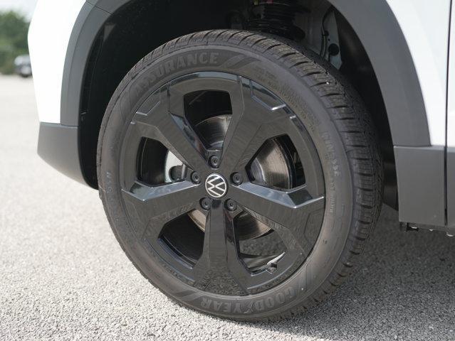 new 2025 Volkswagen Taos car, priced at $31,316