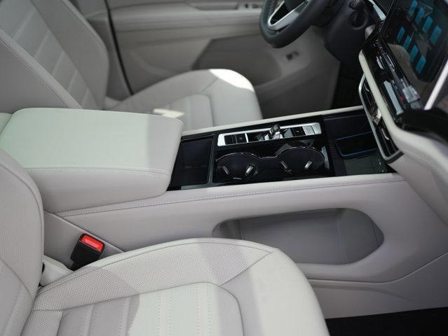 new 2026 Volkswagen Atlas car, priced at $47,273