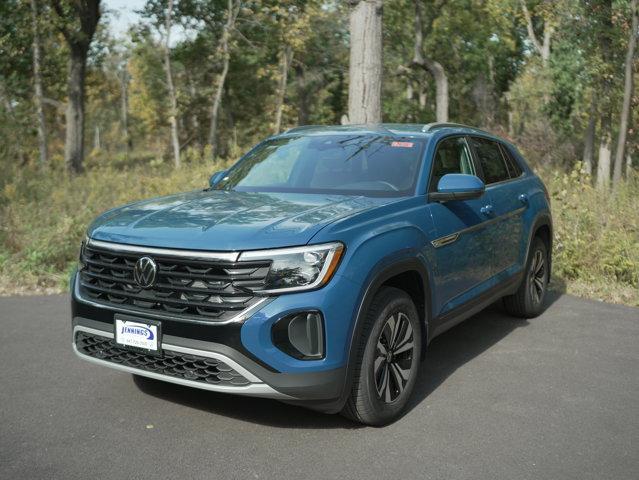 new 2026 Volkswagen Atlas Cross Sport car, priced at $39,137