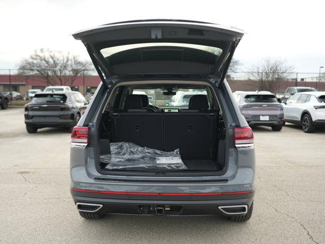 new 2026 Volkswagen Atlas car, priced at $49,057