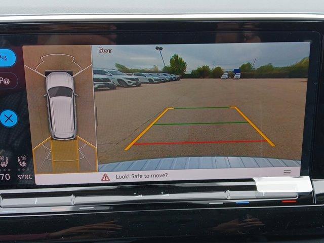 new 2026 Volkswagen Atlas car, priced at $51,681