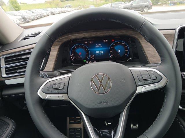 new 2026 Volkswagen Atlas car, priced at $51,681