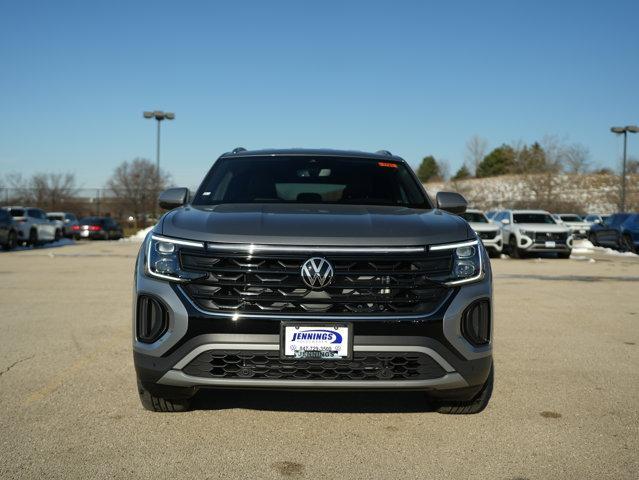 new 2026 Volkswagen Atlas Cross Sport car, priced at $45,362