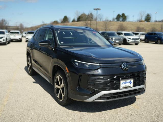 new 2026 Volkswagen Tiguan car, priced at $34,863