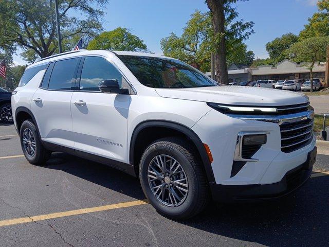 new 2026 Chevrolet Traverse car, priced at $43,595