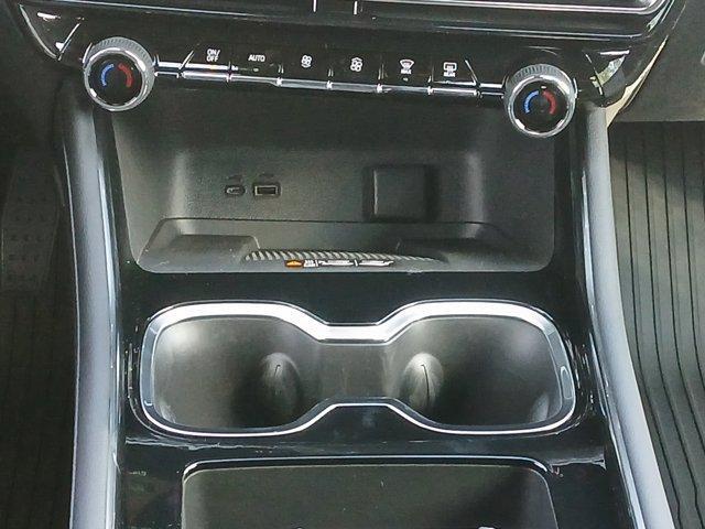 new 2026 Chevrolet Traverse car, priced at $43,595