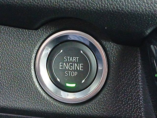 new 2026 Chevrolet Traverse car, priced at $43,595