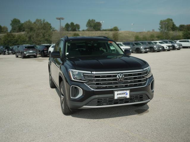 new 2026 Volkswagen Atlas car, priced at $42,384