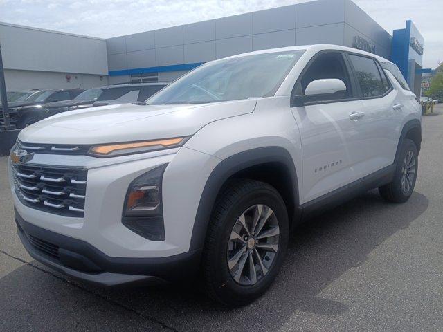 new 2026 Chevrolet Equinox car, priced at $30,120