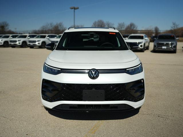 new 2026 Volkswagen Tiguan car, priced at $38,125