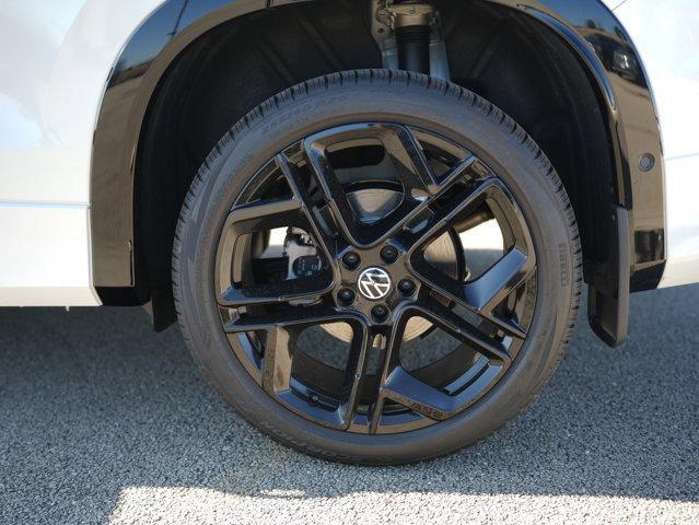 new 2026 Volkswagen Tiguan car, priced at $38,125