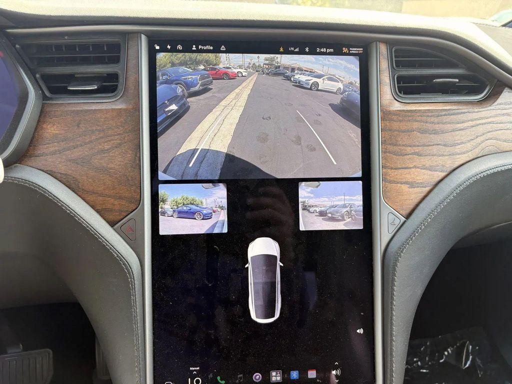 Tesla Model X view 15