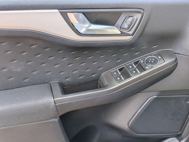 used 2020 Ford Escape car, priced at $16,116