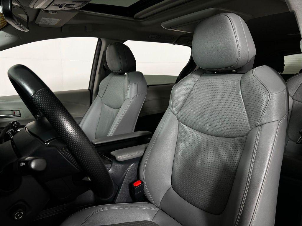 used 2023 Toyota Sienna car, priced at $35,453