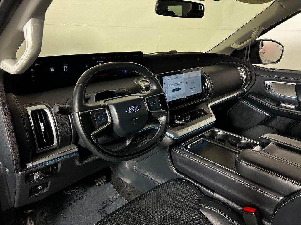 used 2025 Ford Expedition Max car, priced at $71,500