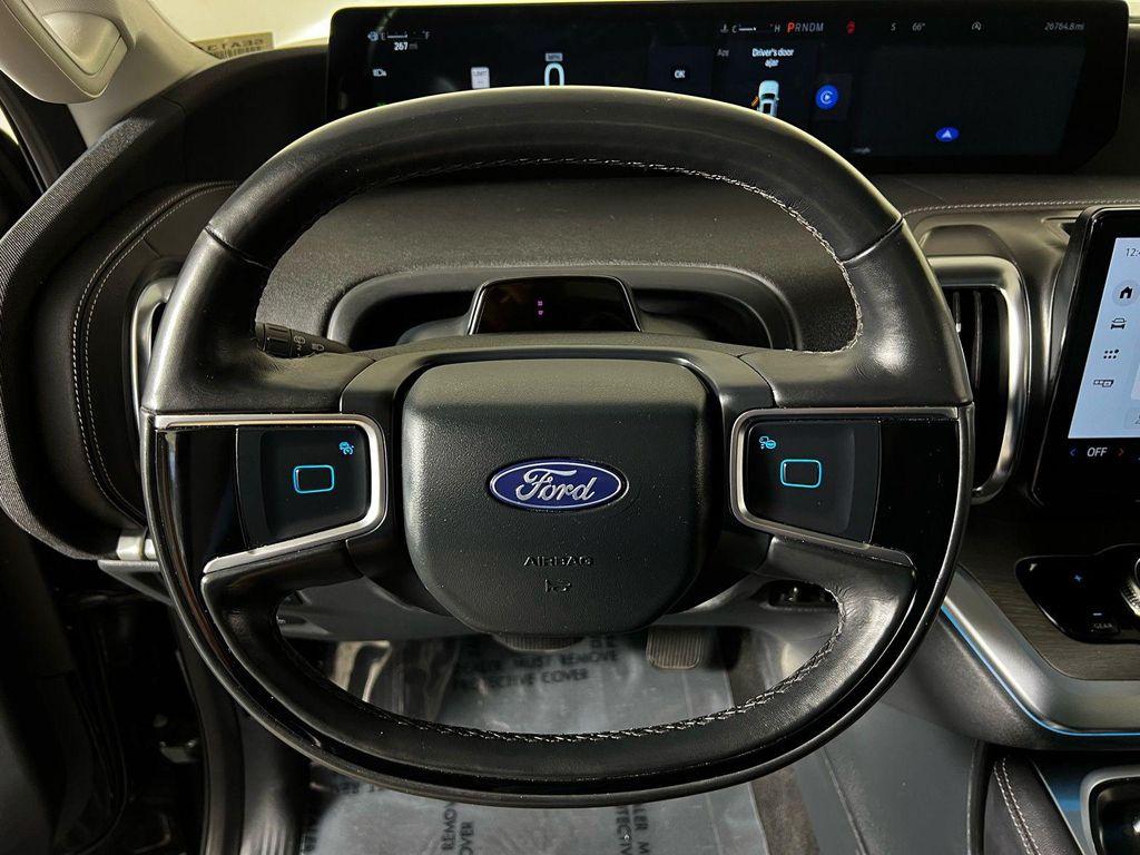 used 2025 Ford Expedition Max car, priced at $71,500