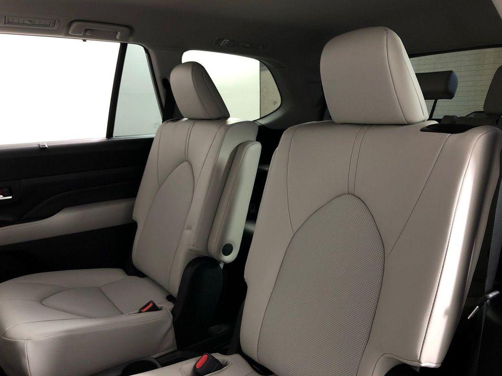 new 2026 Toyota Grand Highlander Hybrid car, priced at $51,623