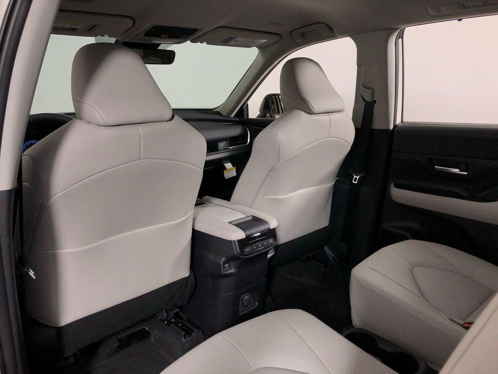 new 2026 Toyota Grand Highlander Hybrid car, priced at $51,623