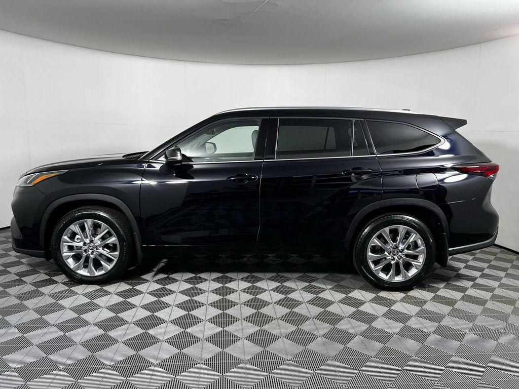 used 2026 Toyota Highlander car, priced at $52,900