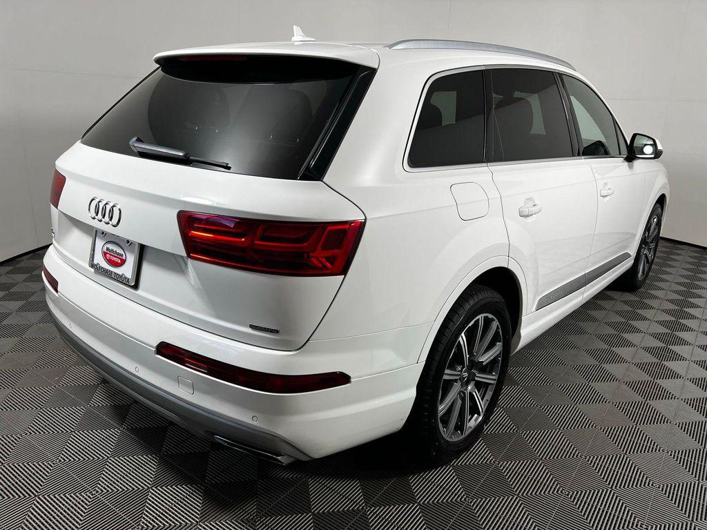 used 2019 Audi Q7 car, priced at $20,950
