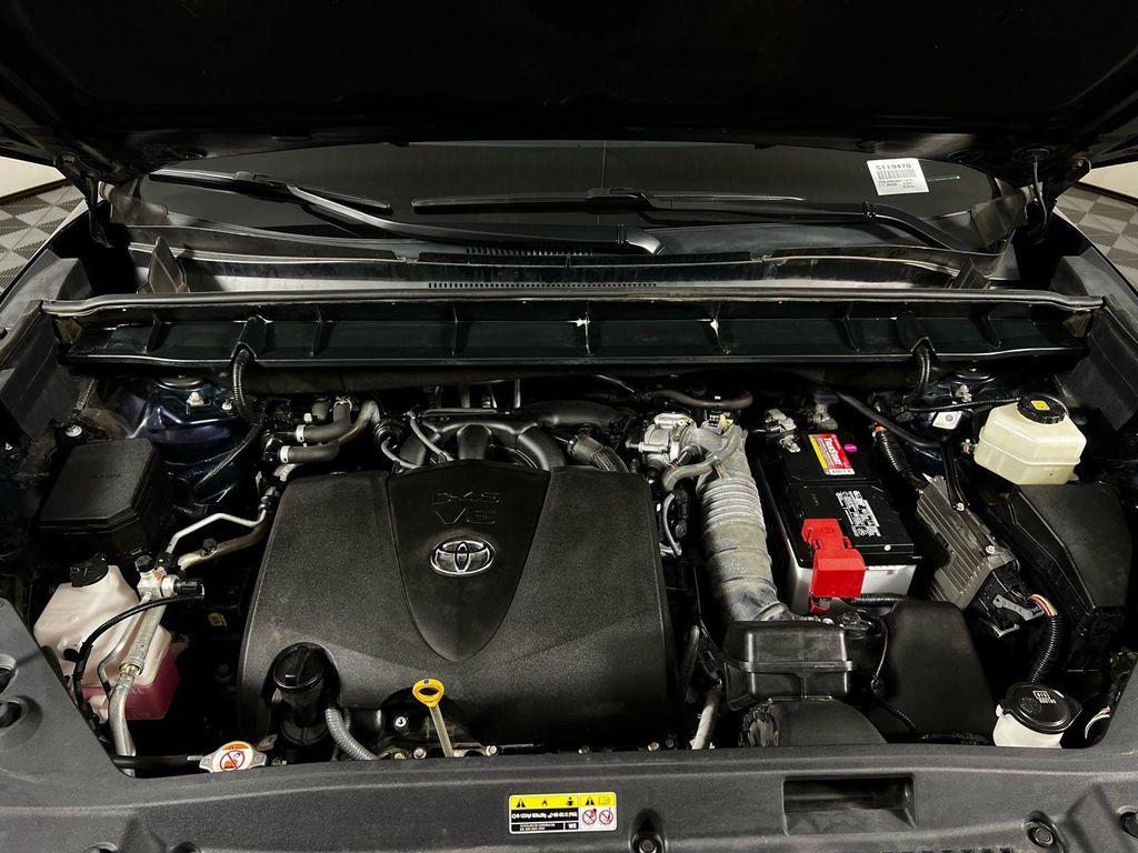 used 2021 Toyota Highlander car, priced at $31,648