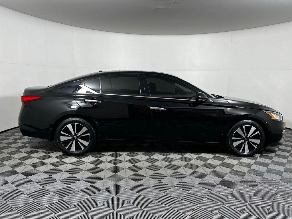 used 2022 Nissan Altima car, priced at $15,500