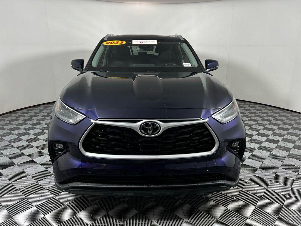 used 2023 Toyota Highlander car, priced at $35,441