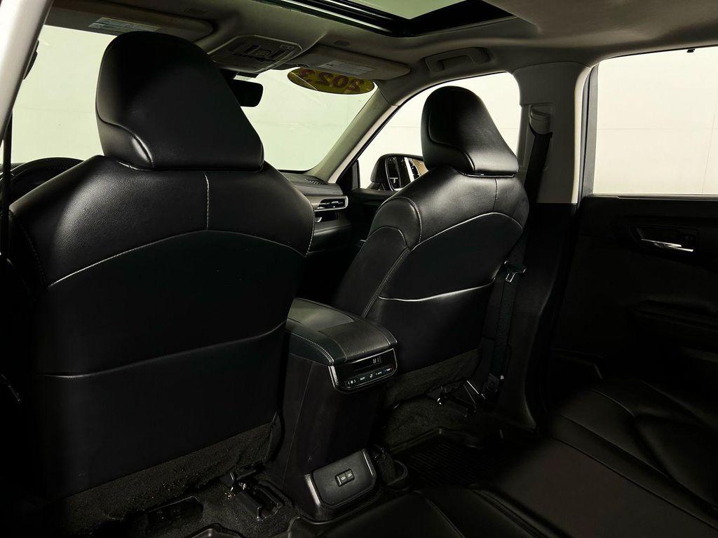 used 2023 Toyota Highlander car, priced at $35,441