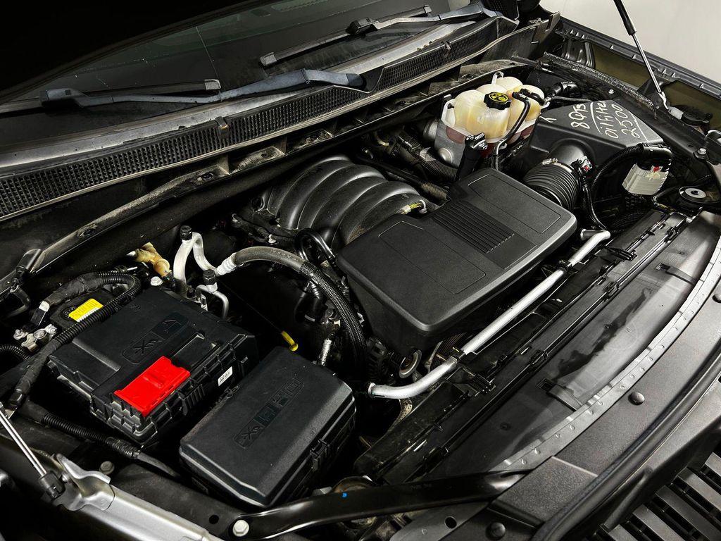 used 2022 GMC Yukon XL car, priced at $44,676