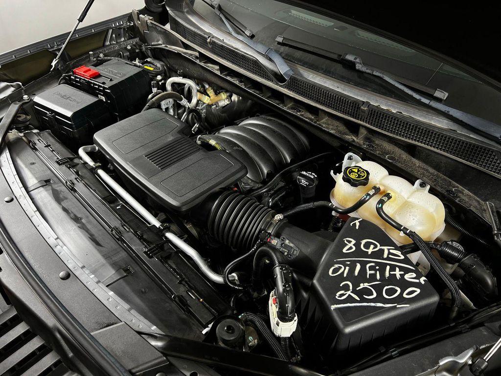 used 2022 GMC Yukon XL car, priced at $44,676